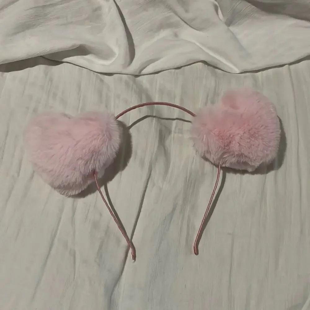 Pink heart headband fuzzy fluffy hearts on pink wrapped metal thin headband nwot